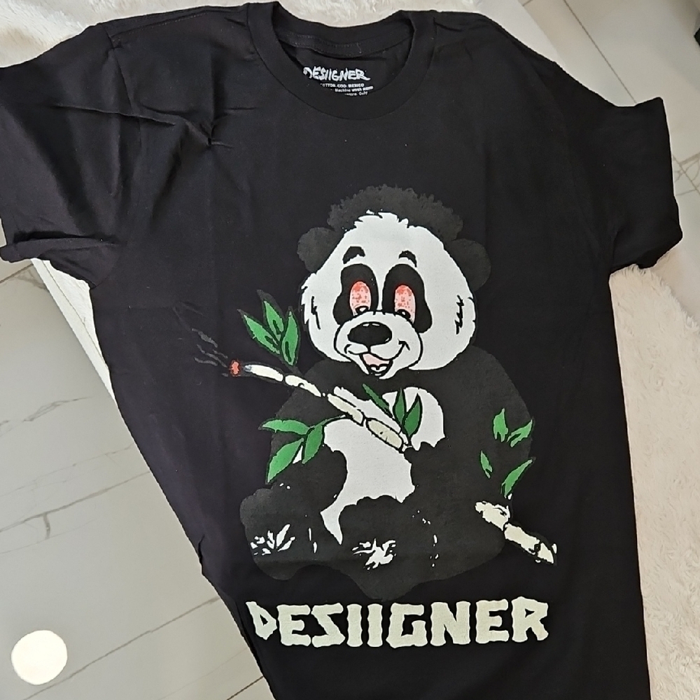 Black Panda T-Shirt Small